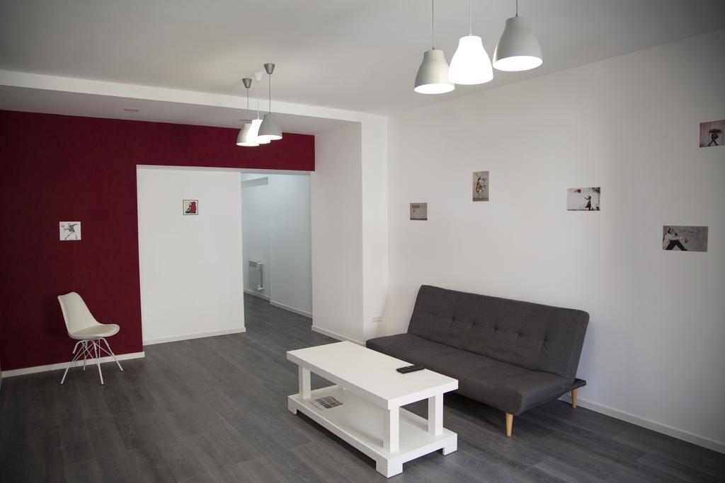 City Centre Apartments By Picnic Jerevan Buitenkant foto